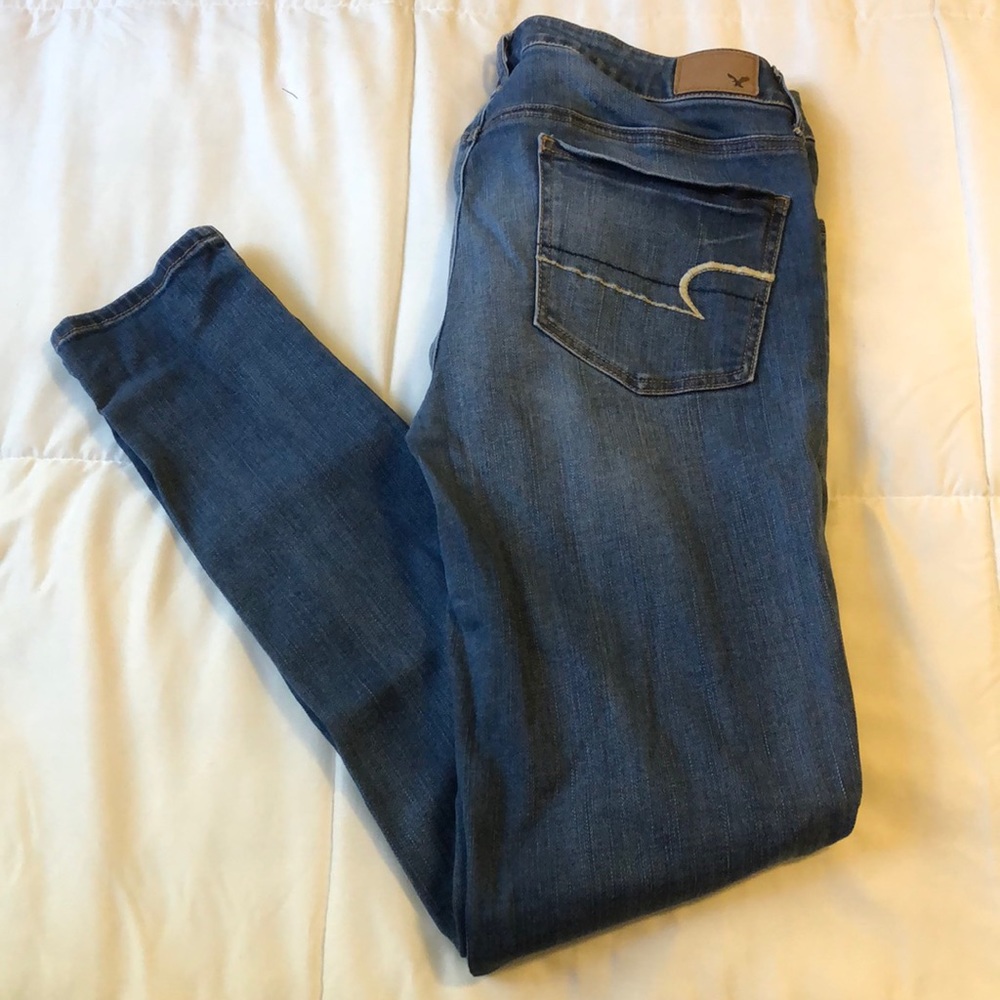 American Eagle skinny jeans